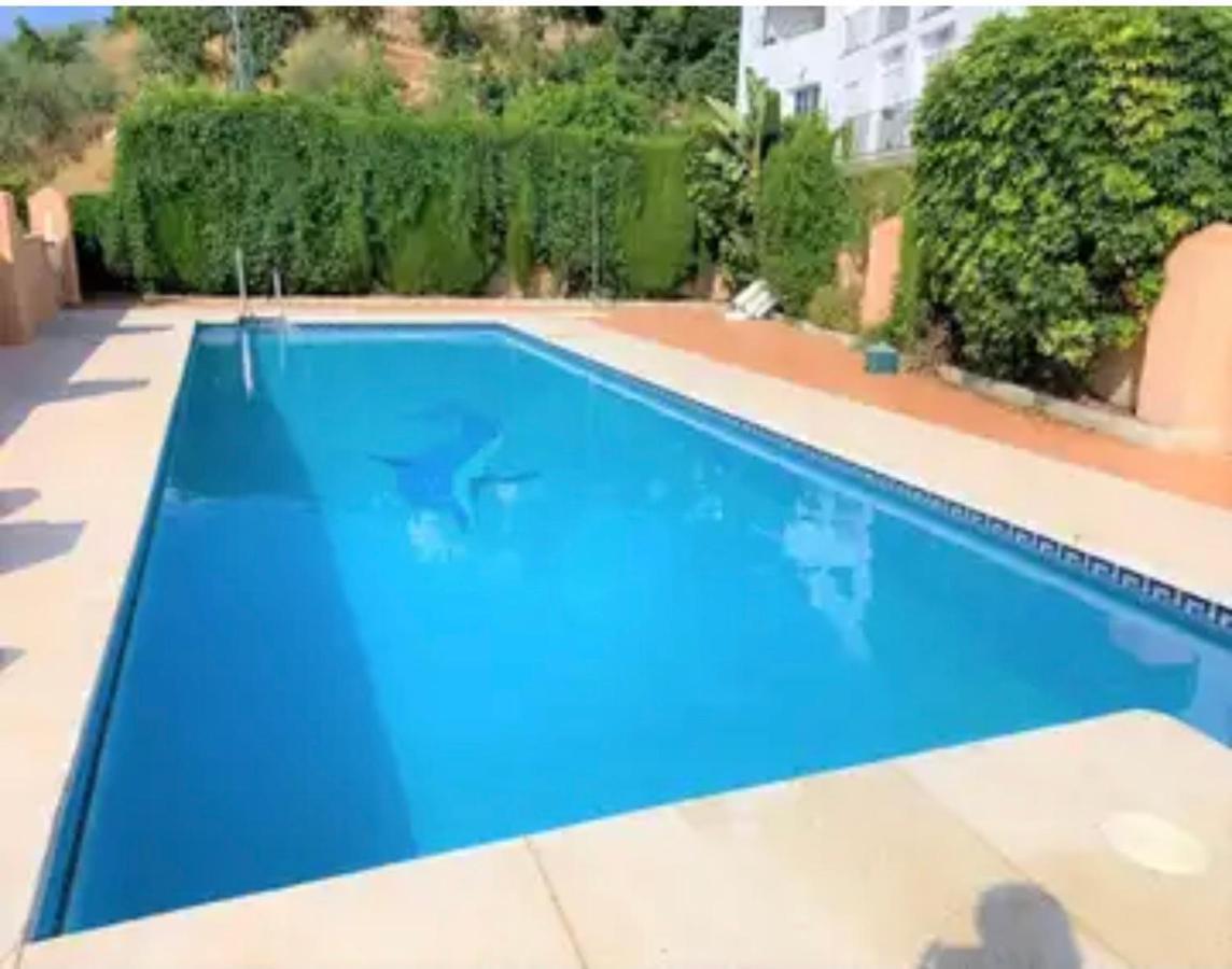 Precioso Apartamento En Complejo Residencial. Alcaucín المظهر الخارجي الصورة